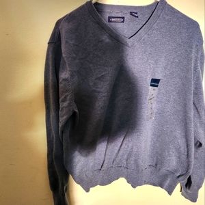 Consensus mens sweater NWOT size XL
